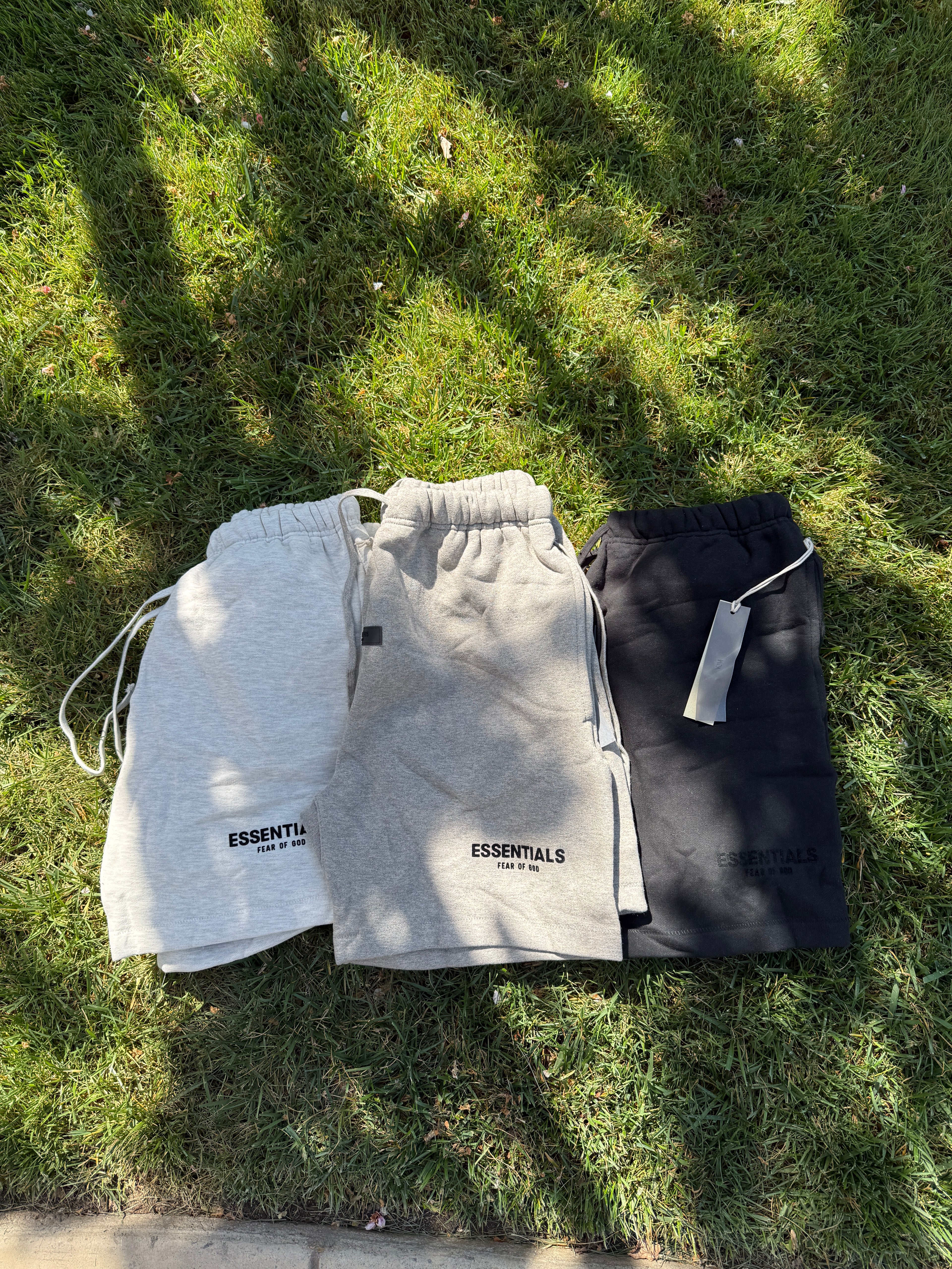 Essential shorts all colors